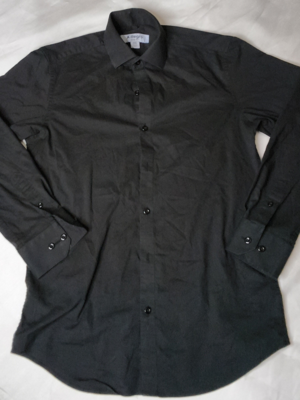 Men's Black Long-Sleeve Dress Shirt - Tailored Look
